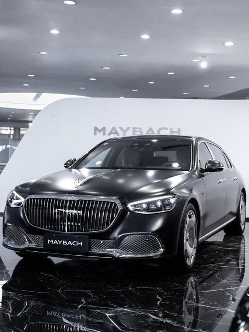 佛山92岚图汽车的售后服务让用户无忧出行，迈巴赫未来的豪华车趋势